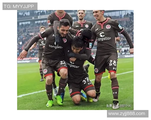 瓦尔巴托与智力大学的精彩对决揭示了足球战术与团队协作的完美结合 瓦尔巴托与智力大学的精彩对决揭示了足球战术与团队协作的完美结合